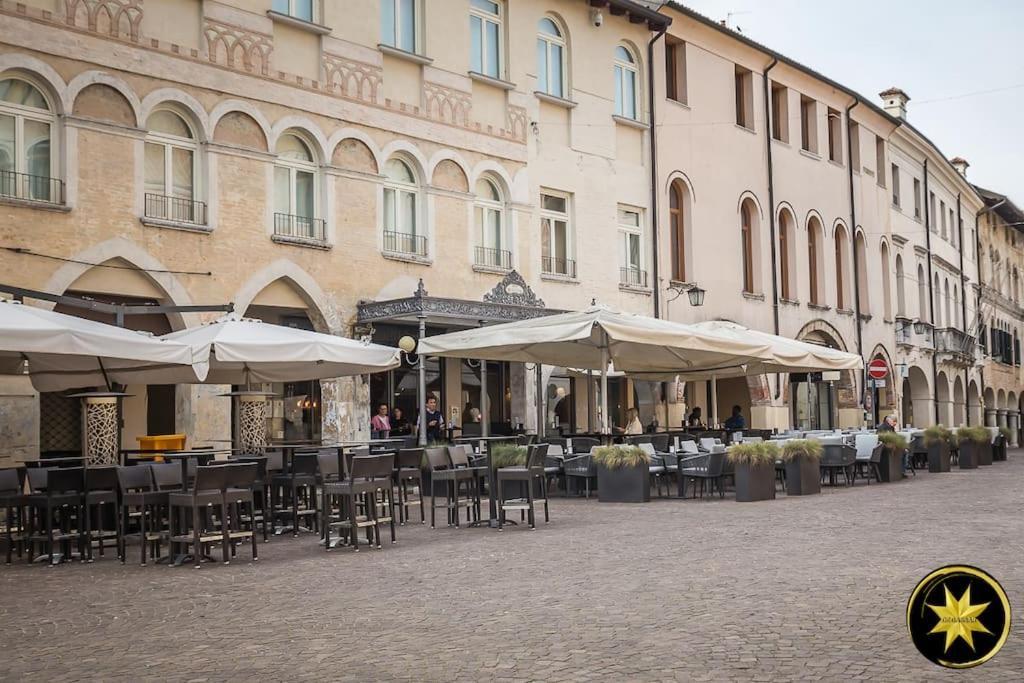 De Caesar Suite Pordenone Exterior photo